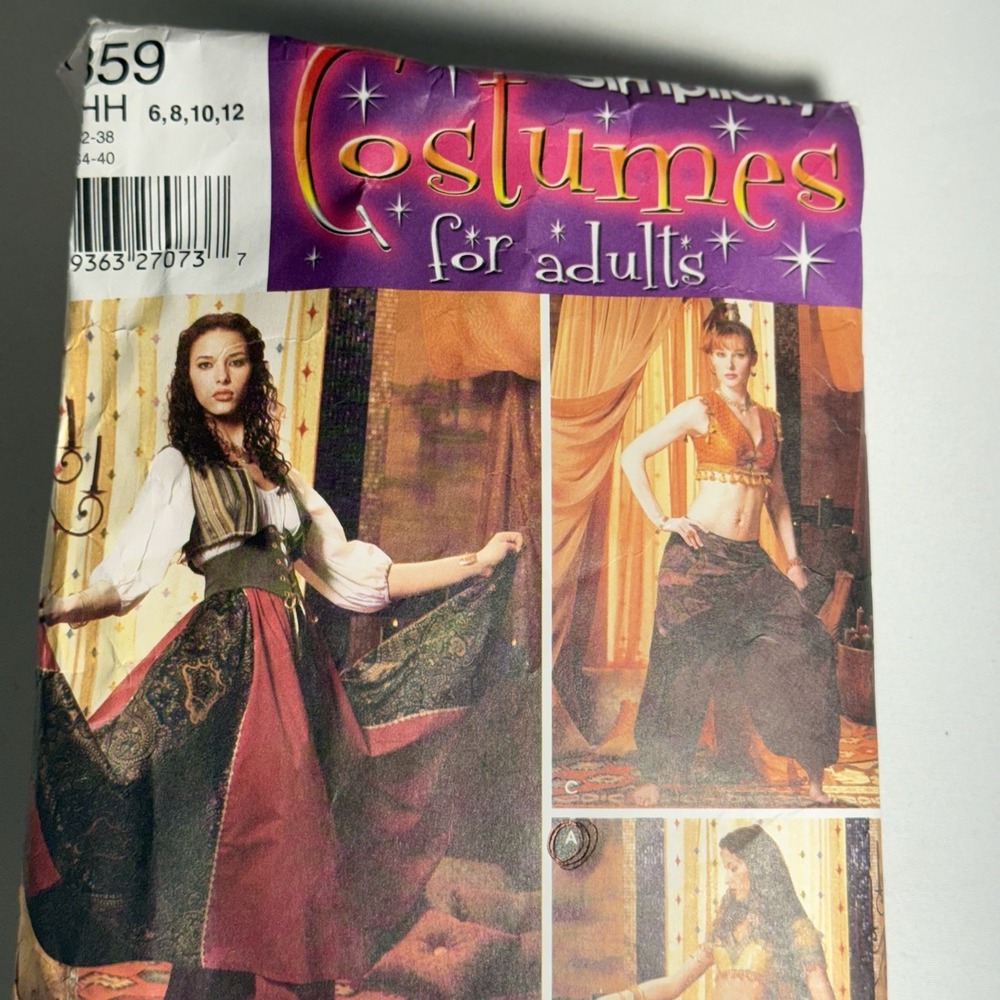 Vintage Costume Sewing Patterns Lot of 4 Various Costumes & Sizes Halloween - Picture 5 of 10